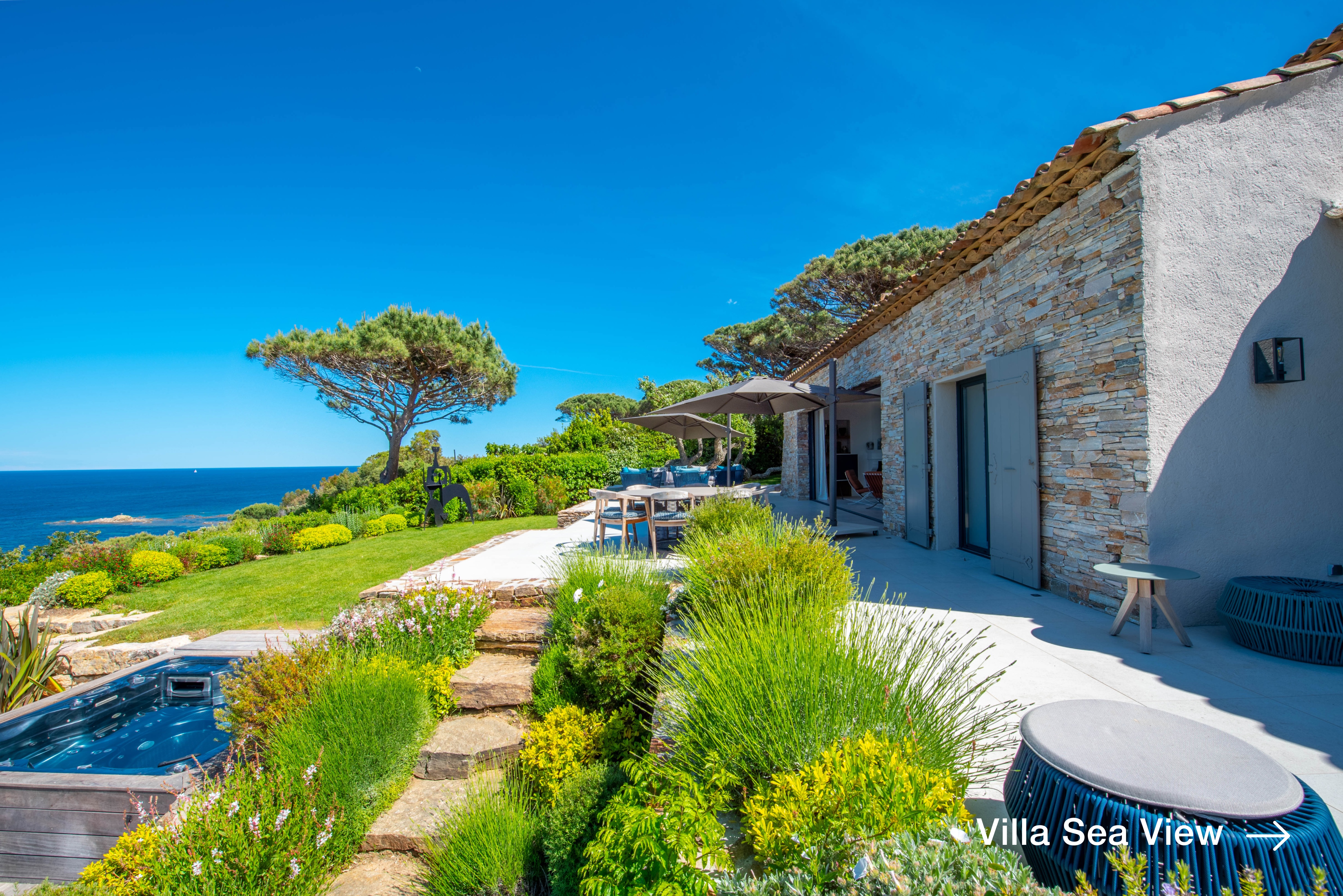 A Sea View Property in Saint Tropez Offers a Chic Summer Getaway